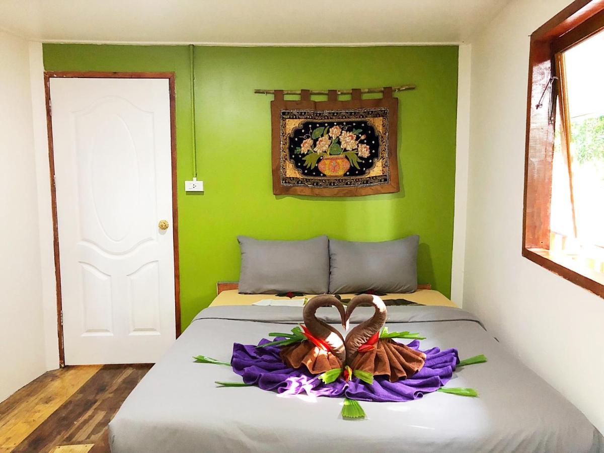 Sunflower Guesthouse And Animal Rescue - Koh Lipe Exterior foto