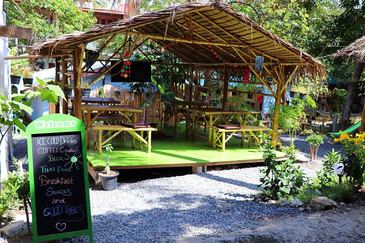 Sunflower Guesthouse And Animal Rescue - Koh Lipe Exterior foto