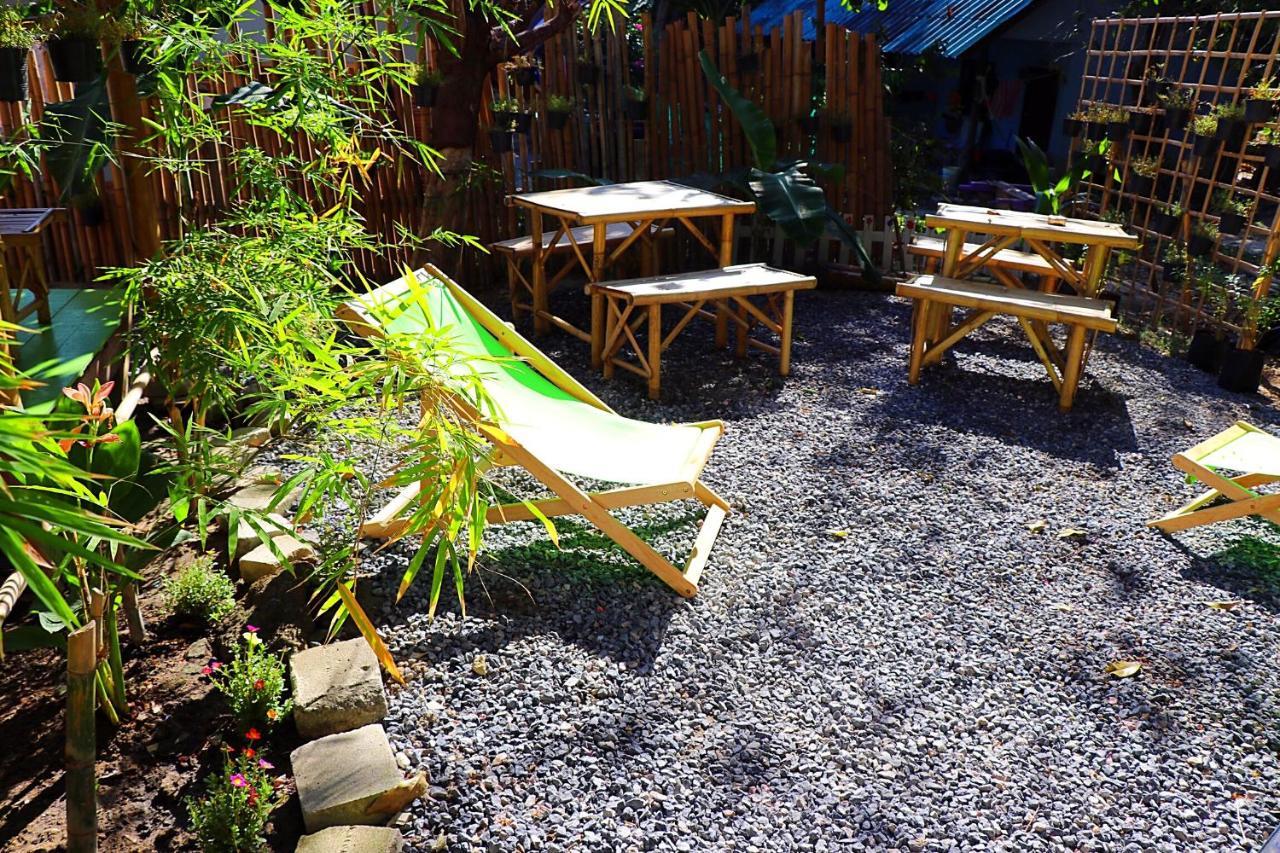 Sunflower Guesthouse And Animal Rescue - Koh Lipe Exterior foto